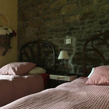 La Casa Del Chileno Guest House Lierganes Ngoại thất bức ảnh